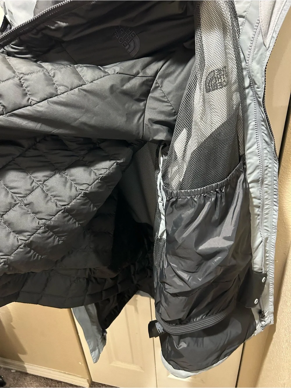 The North Face Valley View Jacket Rainstopper Winter Puffer 2 in 1 , Large